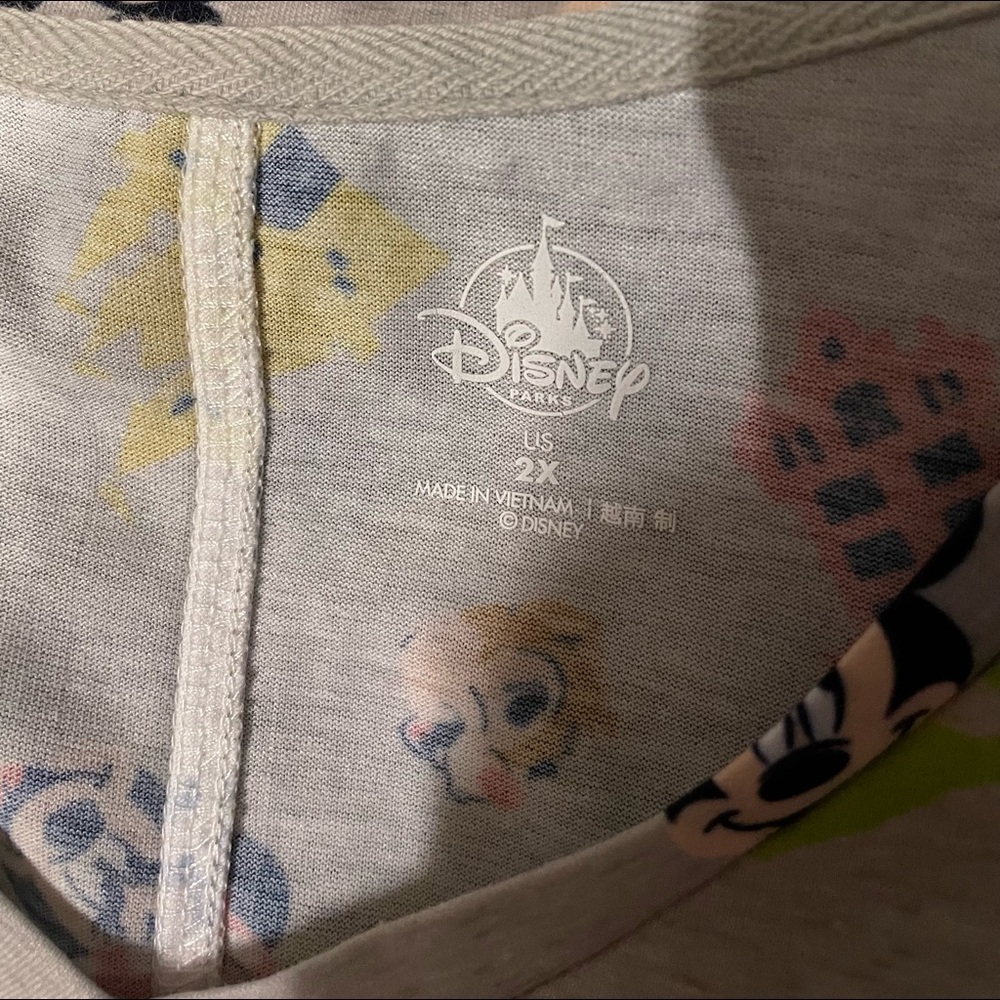 🌸 Disney Mickey Mouse Bundle Shirts Plus Size 4 Piece - Picture 4 of 5